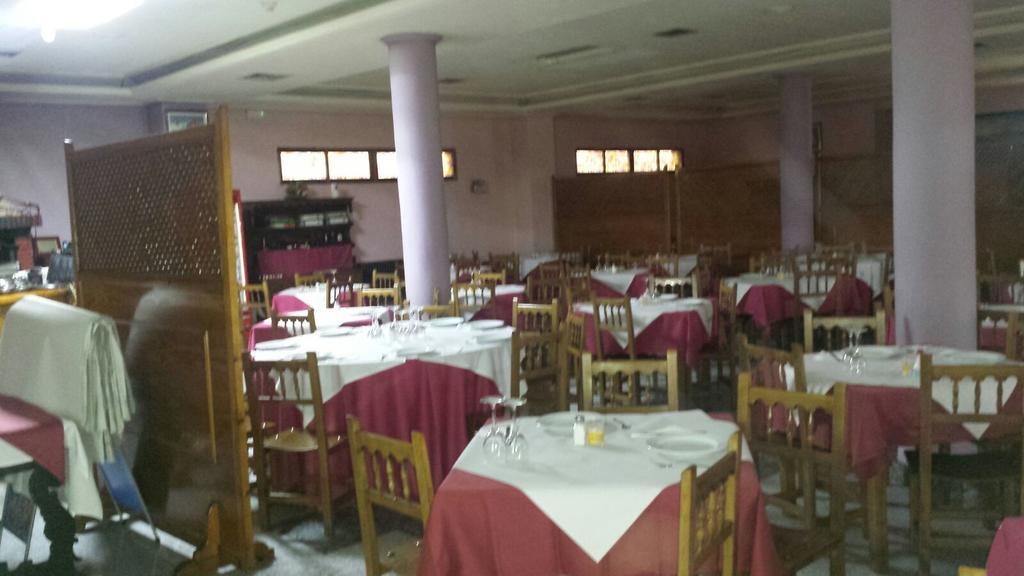 Hostal Botafumeiro Mota del Marqués Zewnętrze zdjęcie