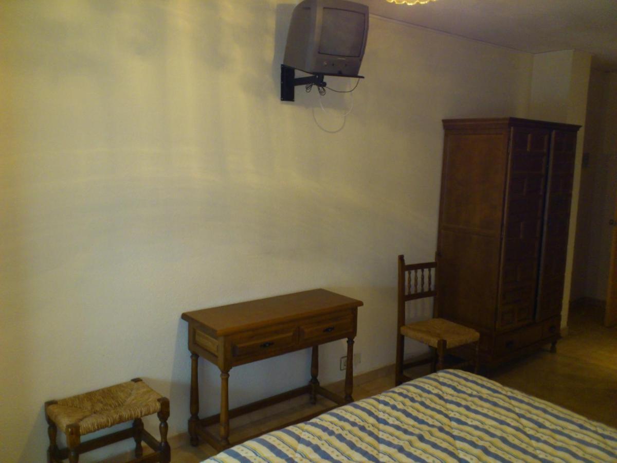Hostal Botafumeiro Mota del Marqués Zewnętrze zdjęcie